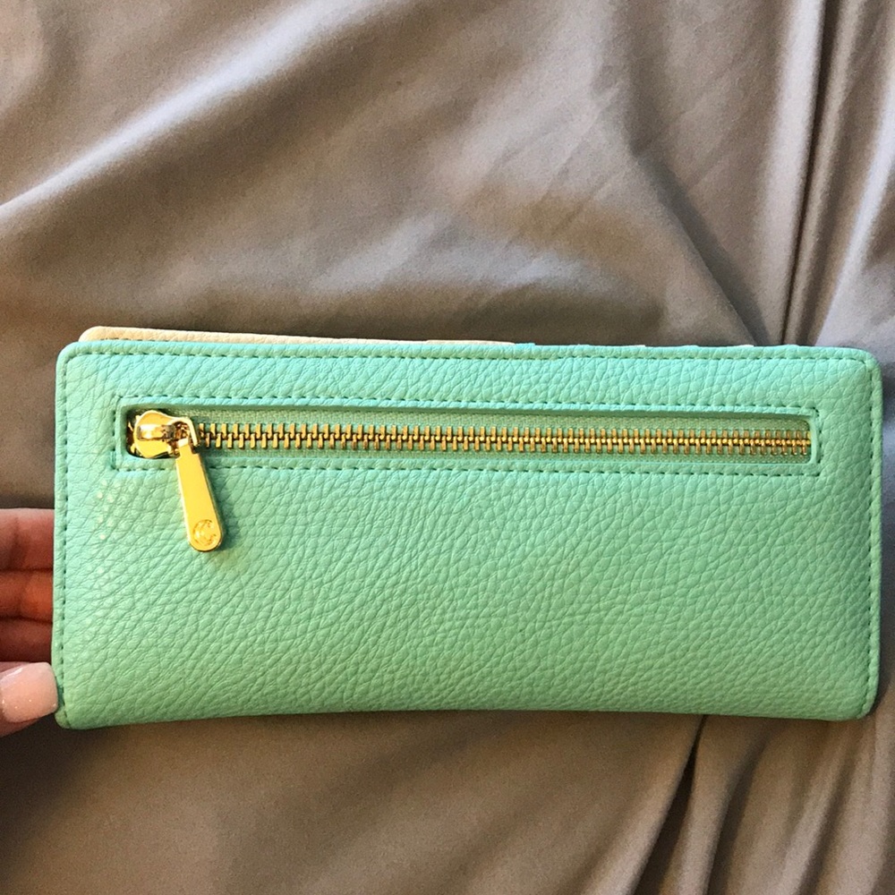 Turquoise Snap Wallet - Picture 3 of 3